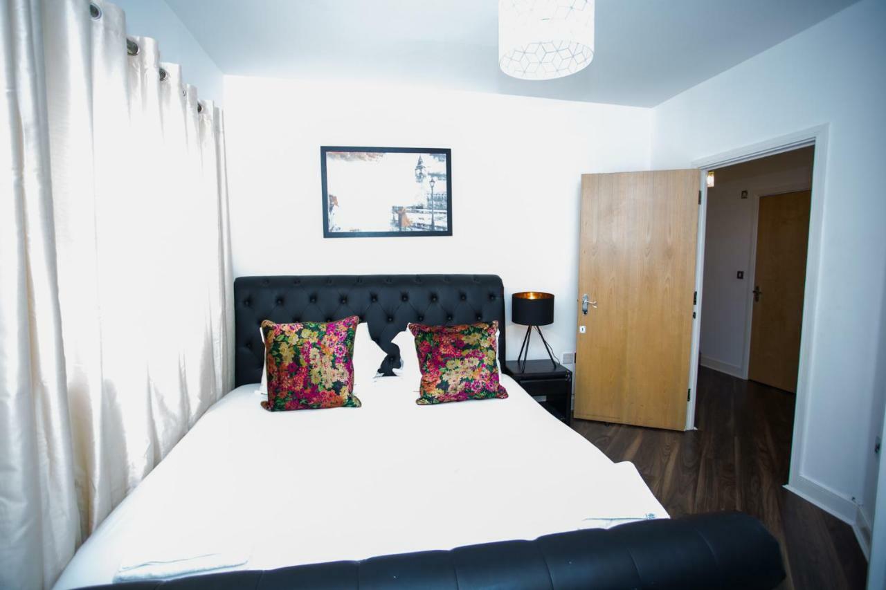 Apartamento Modern 2 Bedroom *